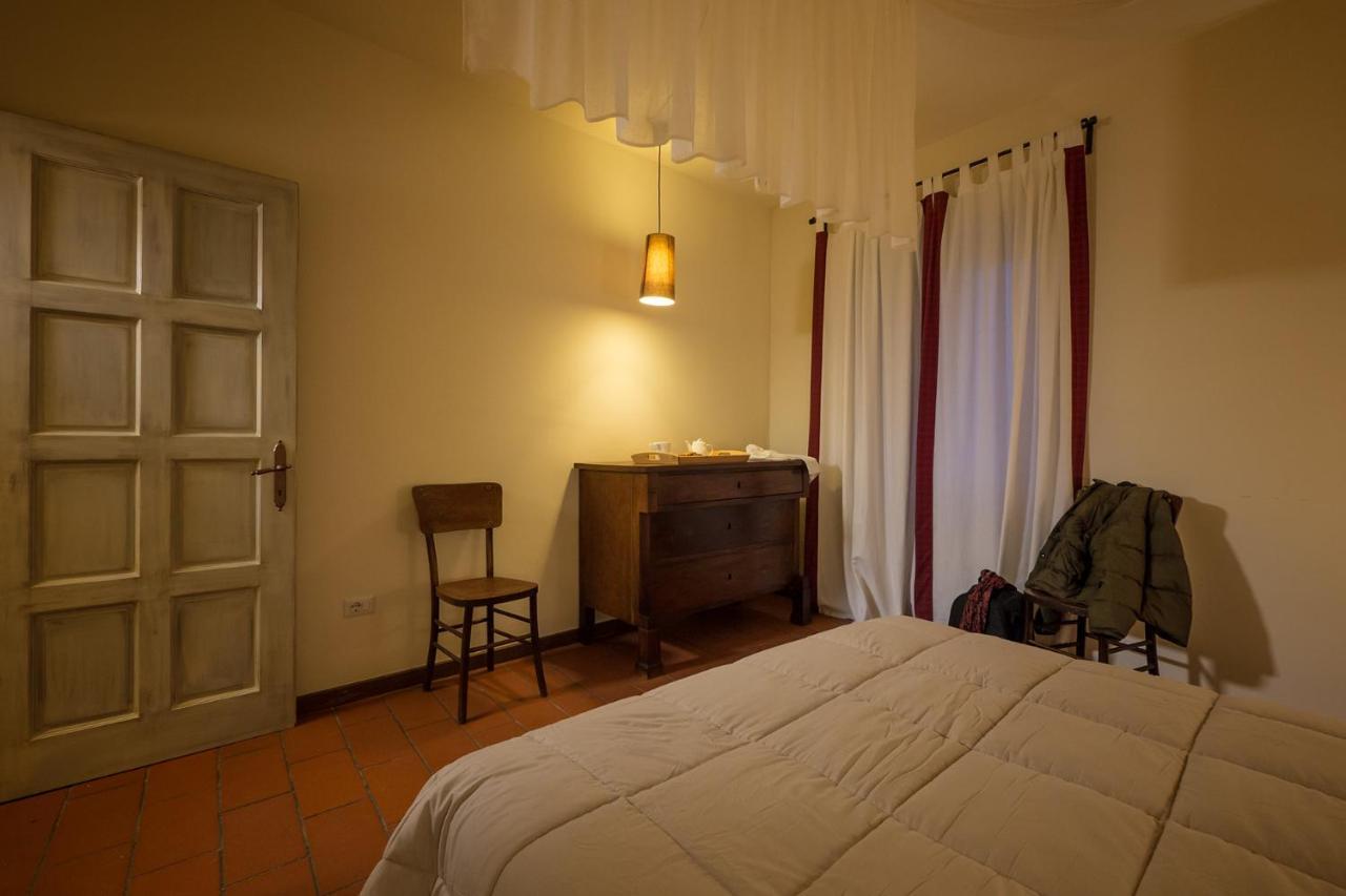 קאסקיה Agriturismo La Commenda-Adults Only חדר תמונה